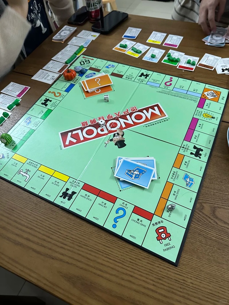 Hasbro Monopoly Classic Real S - đánh giá và giá Hasbro Game Monopoly